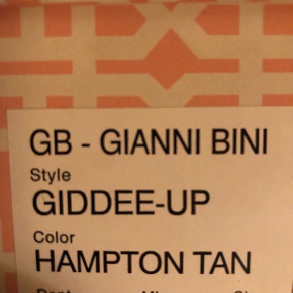 Gianni Bini 8.5 Tan Ankle Boots - Picture 4 of 4